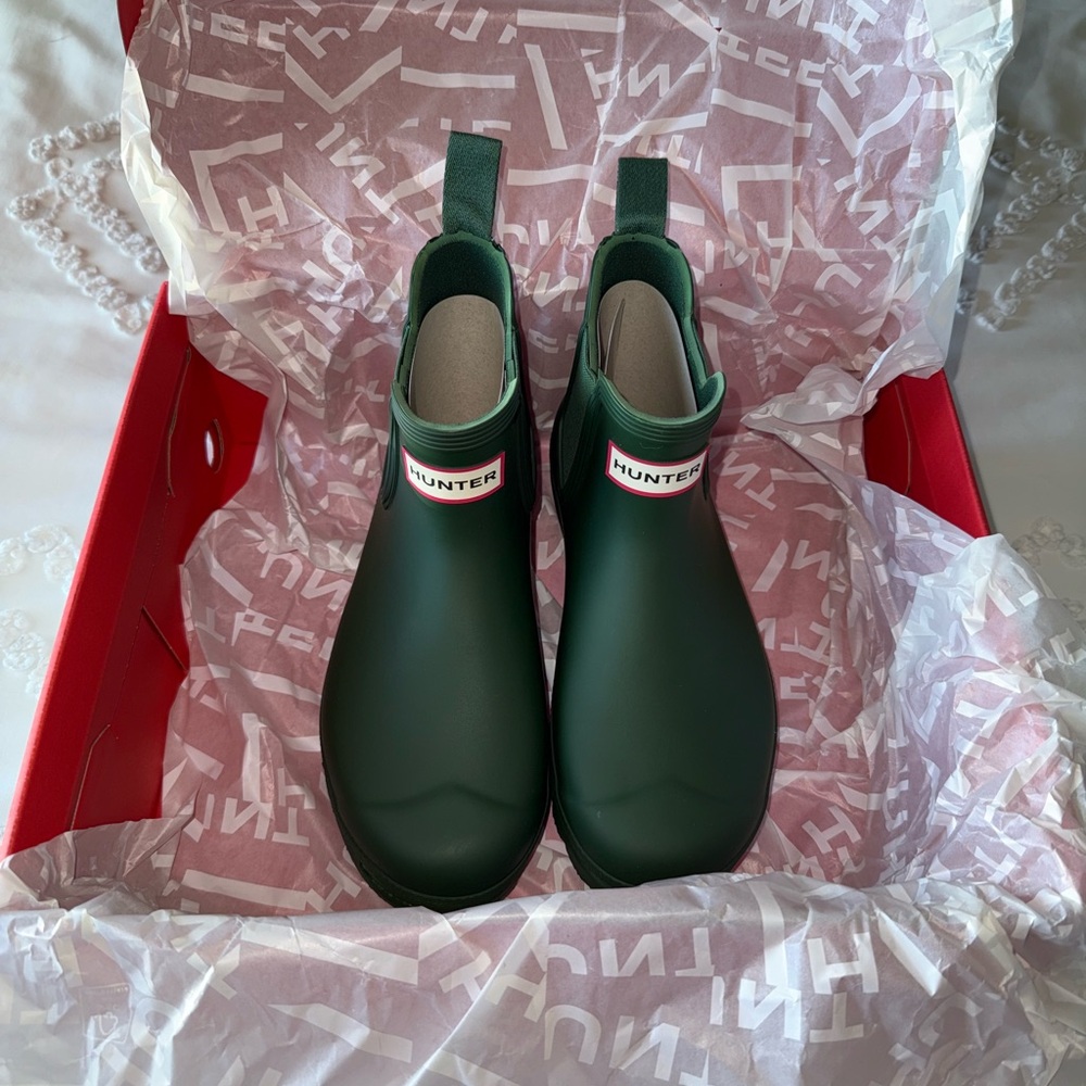 Hunter Chelsea Rain Boots